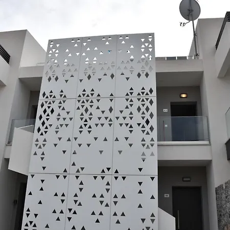 Evion In A13 アパート